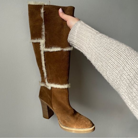 *SOLD* Vintage Y2K Browns tan and cream suede & shearling heeled boots 37 - Picture 2 of 15